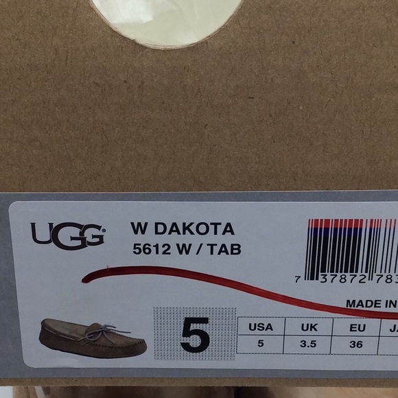 UGG Dakota Tab Suede Moccasin House Slippers - Picture 7 of 7